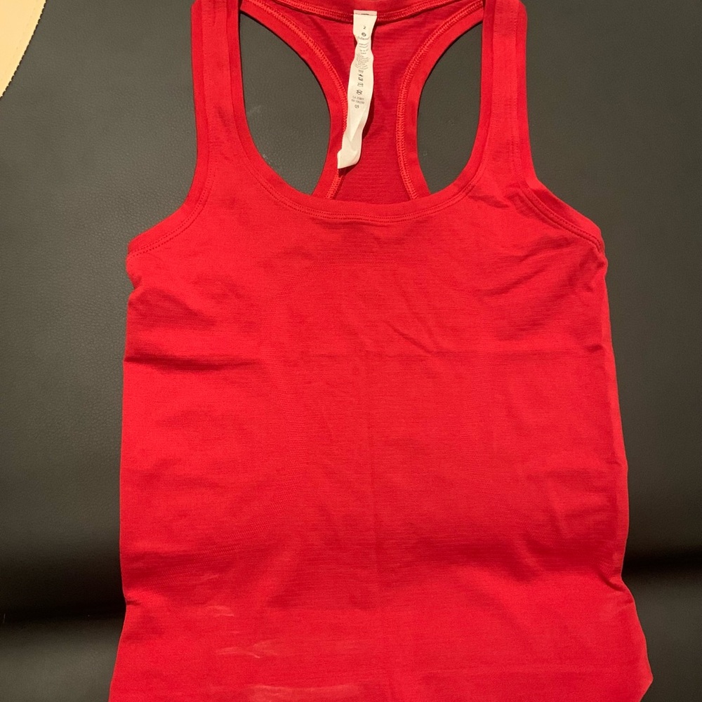 NWOT Sz 2 Red Lululemon Swiftly Tech Tank NWOT